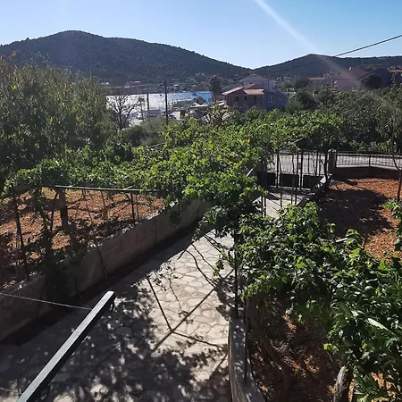 Neda By Interhome Apartamento *