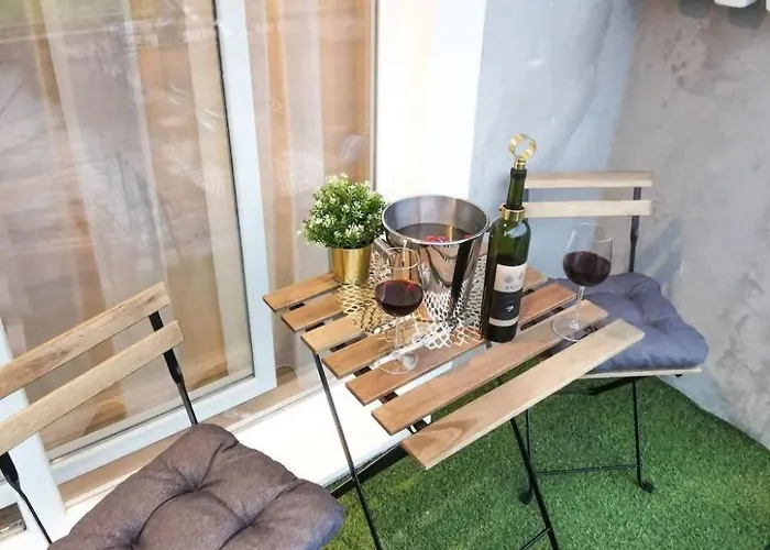 Neda By Interhome Apartman *