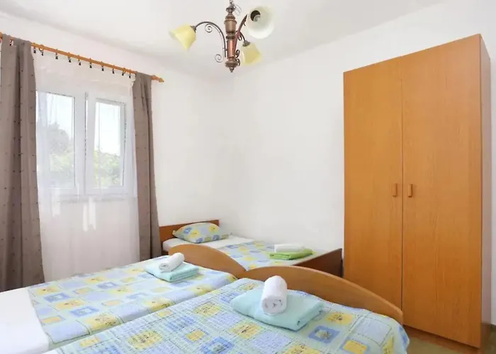 Neda By Interhome Apartman